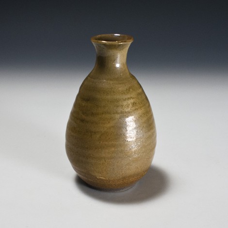 Kō Tenmoku Saké Flask by Kamada Kōji: click to enlarge