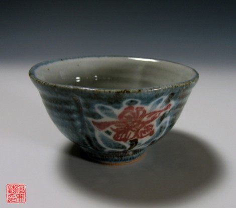 Kamon Gosu Tea Ceremony Bowl by Kawai Tōru: click to enlarge