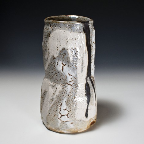 Haku-kin Shino Vase by Suzuki Tomio: click to enlarge