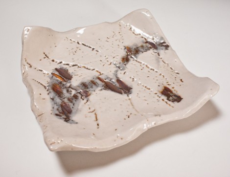 Kagayō Shino Platter by Suzuki Tomio: click to enlarge
