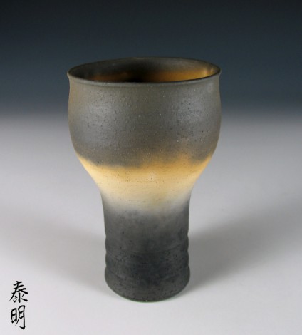 Yakishimé Beer Glass by Wada Hiroaki: click to enlarge
