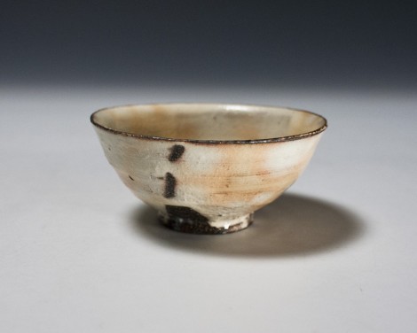 Kohiki Saké Cup by Wada Tōzan: click to enlarge