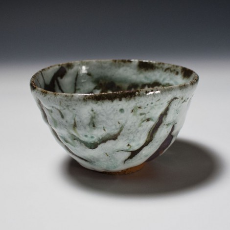 Hakuyūsai Tea Ceremony Bowl by Ikai Yūichi: click to enlarge