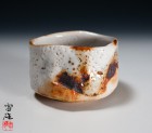 Kagayō Shino Kofuku Tea Bowl by Suzuki Tomio