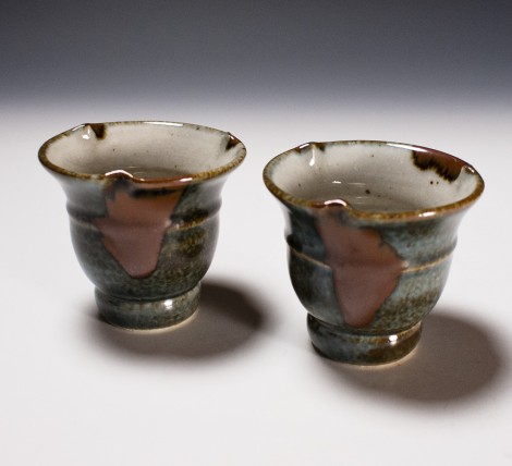 Gosu Tetsugaké Tea Cup Set by Kawai Tōru: click to enlarge