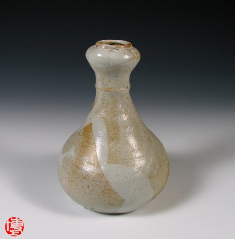 Shino Kōjiguchi Vase by Sawada Hiroyuki: click to enlarge