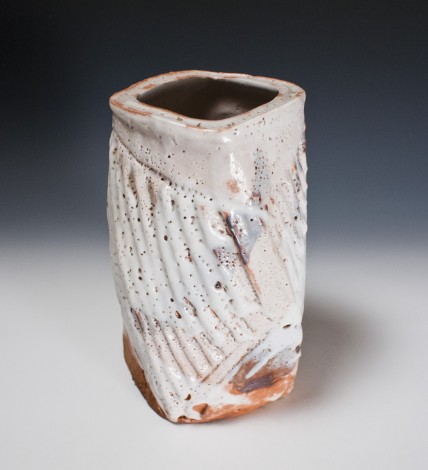 Shino Vase by Suzuki Tomio: click to enlarge