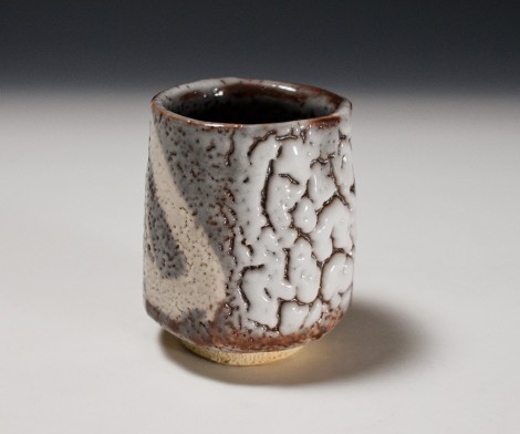 Nezumi Shino Green Tea Cup by Suzuki Tomio: click to enlarge