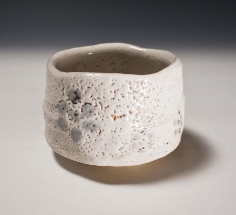 Shino Tea Ceremony Bowl by Suzuki Tomio: click to enlarge