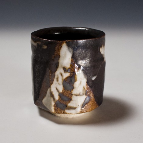 Kokuyōsai Green Tea Cup by Suzuki Tomio: click to enlarge