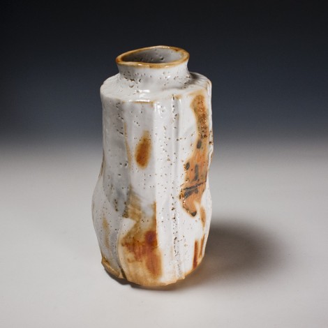 Kagayō Shino Vase by Suzuki Tomio: click to enlarge