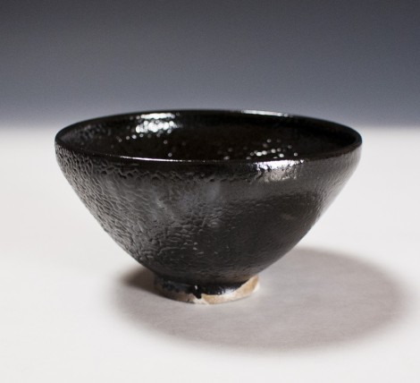 Tetsu-yū Tea Ceremony Bowl by Wada Hiroaki: click to enlarge