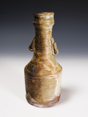 Oizumi Yōhen Vase by Wada Tōzan: click to enlarge