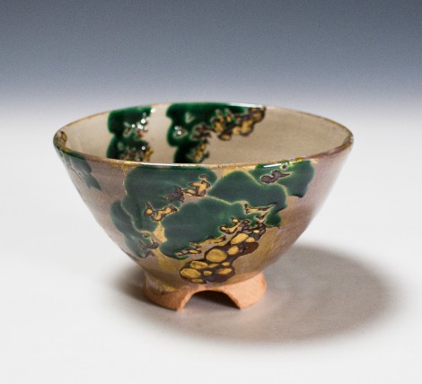 Matsu-no-é Tea Ceremony Bowl by Wada Tōzan: click to enlarge